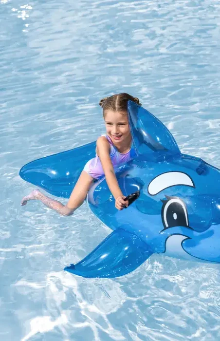 Надувний плотик Bestway 41037 Кит (148x84x68 см)