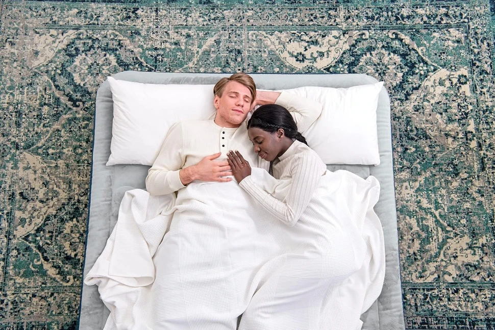 Надувне ліжко Bestway 69075 (203x152x46 см) з вбудованим насосом