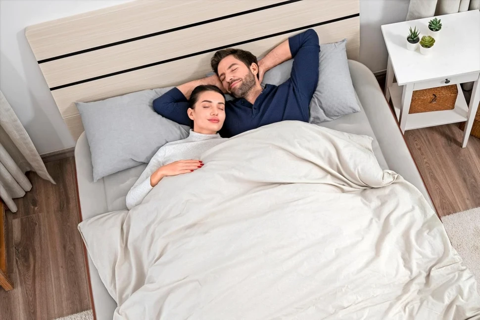 Надувне ліжко Bestway 69160 (203x152x51) c вбудованим насосом, автопідкачування, порти USB