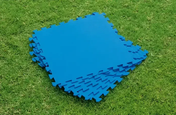 Подстилка пазл модульная Bestway 58220 (50x50 см, 9 шт.) для бассейна и СПА