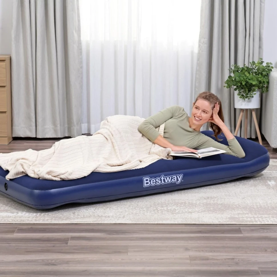 Надувной матрас Bestway 67223 (188x76x28) с подголовником, встроенный ножной насос