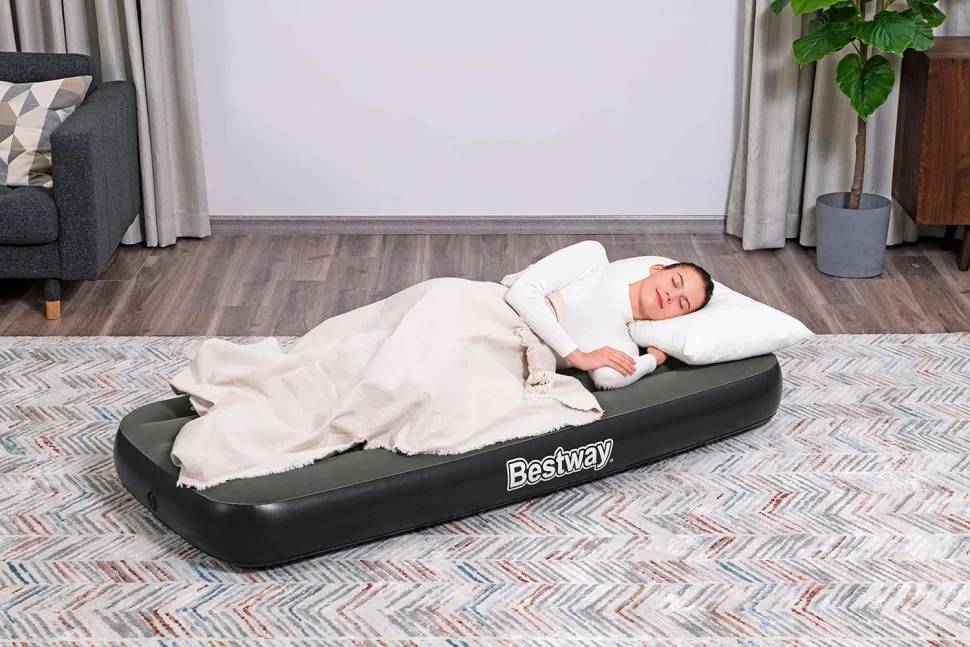 Надувной матрас Bestway 6713K (185x76x25)