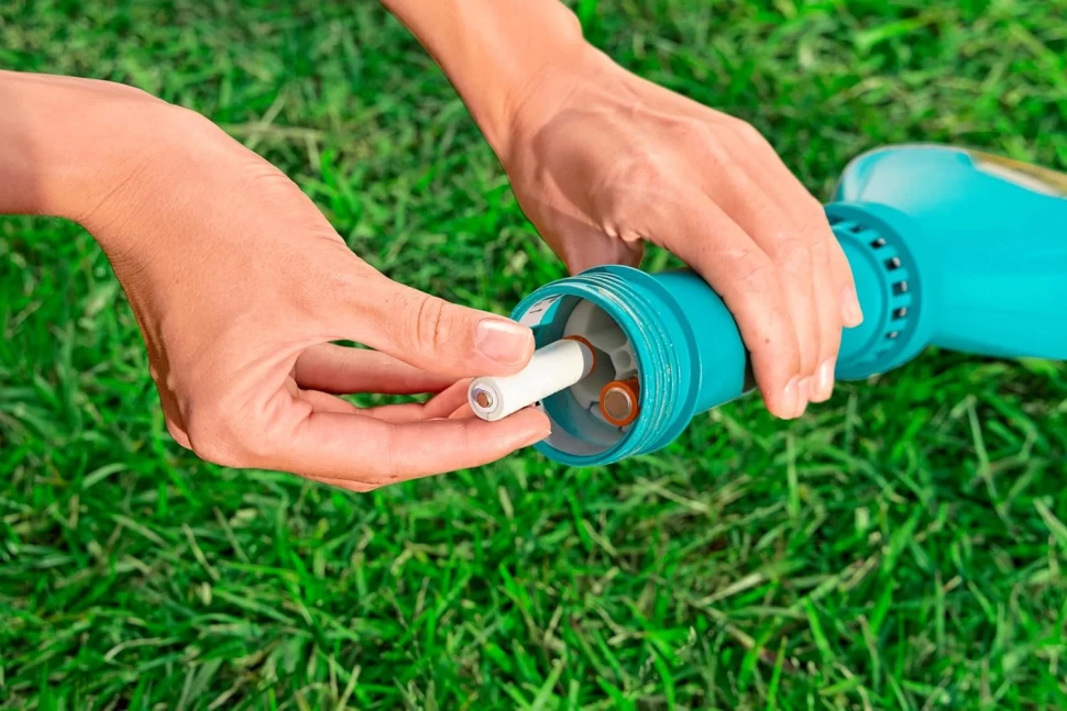 Вакуумний пилосос Bestway 58770 на батарейках для басейну