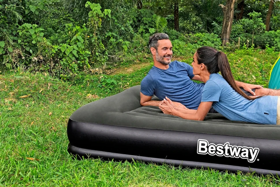 Надувне ліжко Bestway 67699 (203x152x36 см)