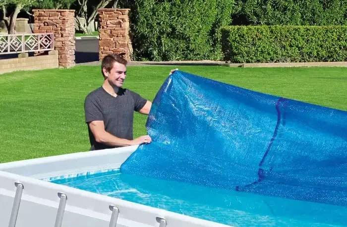 Тент теплосберегающий для бассейна Bestway 58240 (380x180 см, прямоугольный) Solar Cover