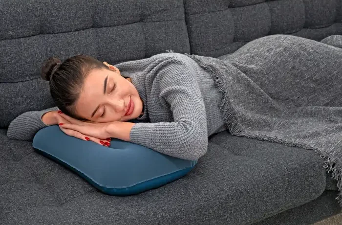 Надувна подушка Bestway 67121 (42x26x10 см)