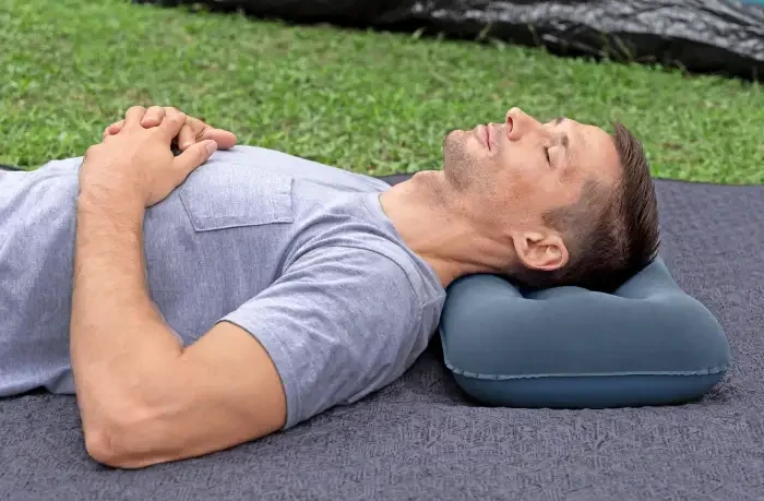 Надувна подушка Bestway 67121 (42x26x10 см)