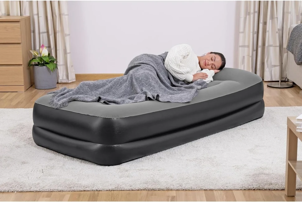 Надувне ліжко Bestway 67401 (191x97x46 см) з вбудованим насосом