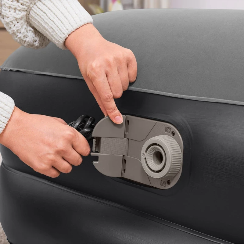 Надувне ліжко Bestway 67401 (191x97x46 см) з вбудованим насосом